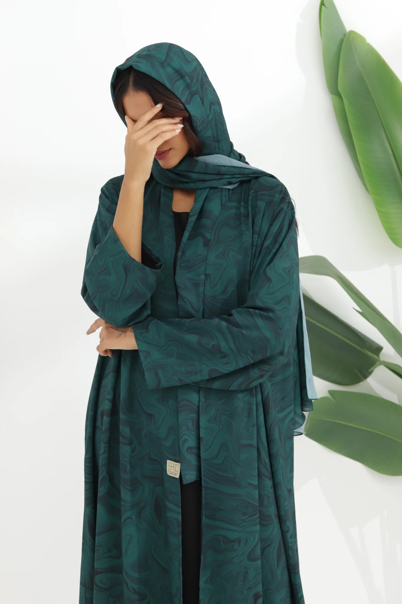 Basic Swirl New (Green Abaya)