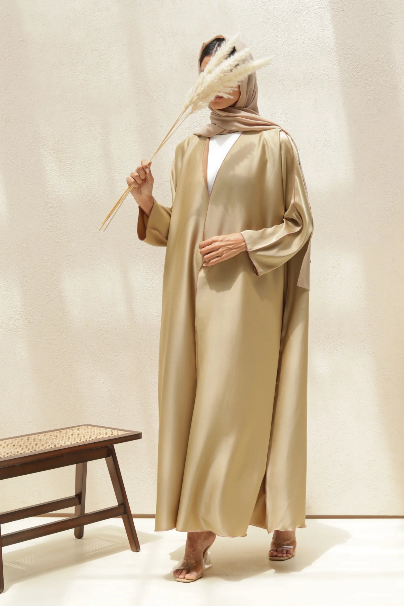 Basic Reversible (Gold Abaya)