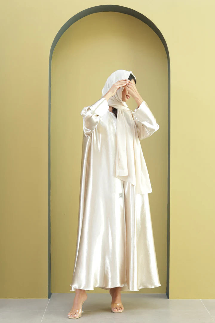 Basic Stars (Gold Abaya)